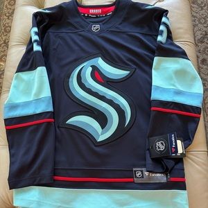 COPY - New Giordano Kraken jersey, small